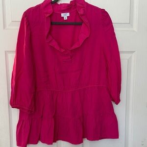 crown & ivy Fuchsia Ruffle V-Neck Peplum Tunic